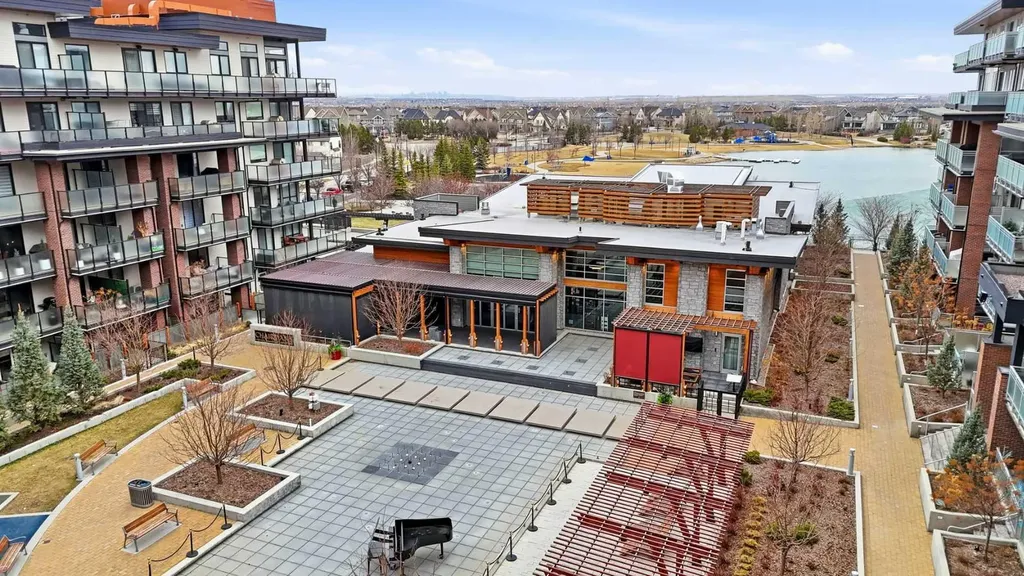 122 Mahogany Centre SE Calgary AB T3M 2Y1