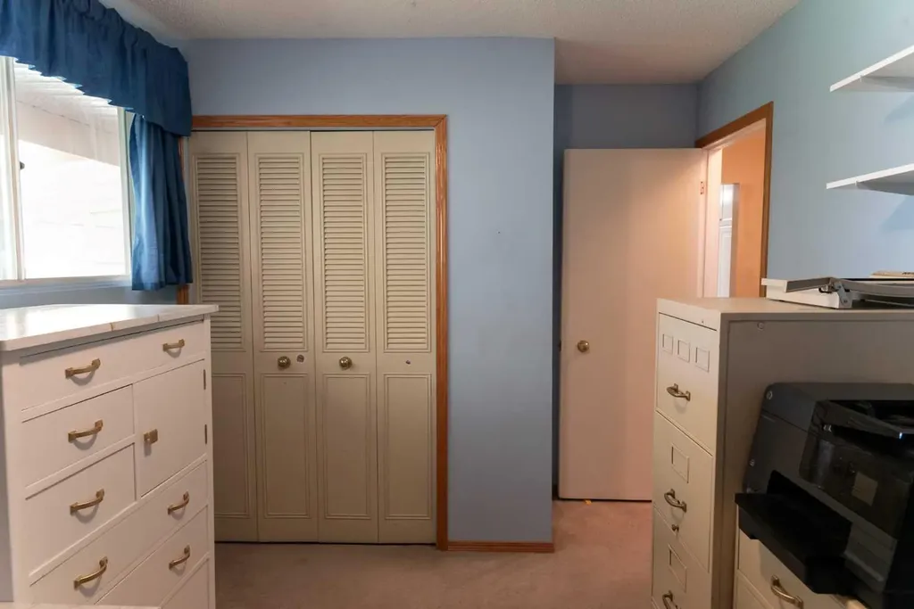 164 Huntford Road NE Calgary AB T2K 3Y9