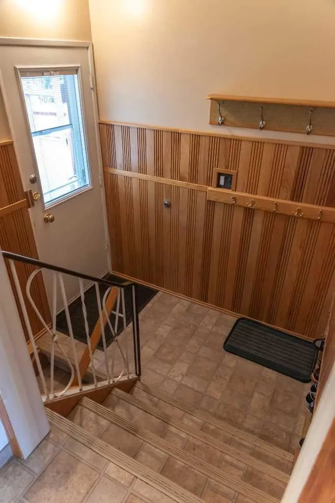 164 Huntford Road NE Calgary AB T2K 3Y9