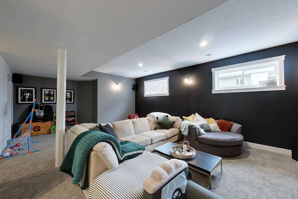 808 10 Street SE Slave Lake AB T0G 2A3