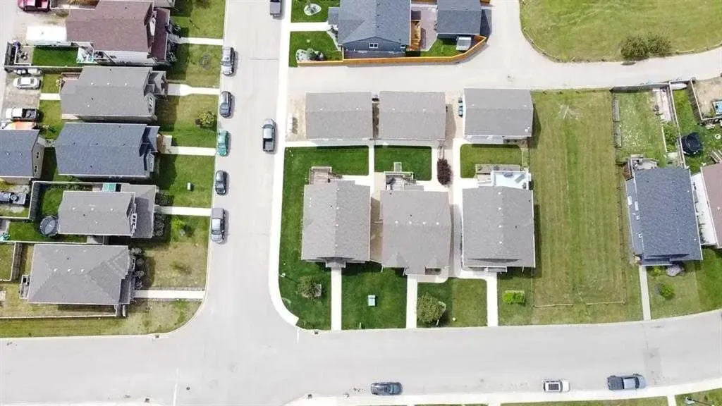 22 Rogers Road Sylvan Lake AB T4S 0J8