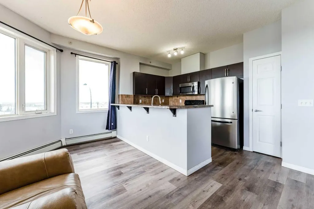 1727 54 Street SE Calgary AB T2A 1B7
