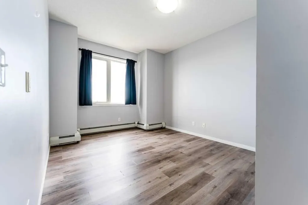 1727 54 Street SE Calgary AB T2A 1B7