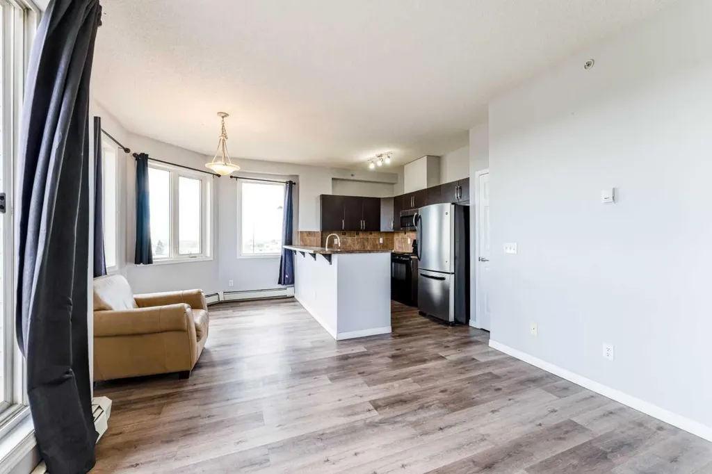 1727 54 Street SE Calgary AB T2A 1B7