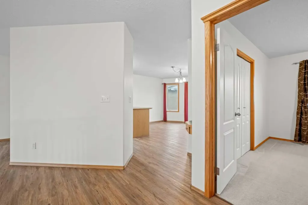 20 Westpoint Drive Didsbury AB T0M 0W0