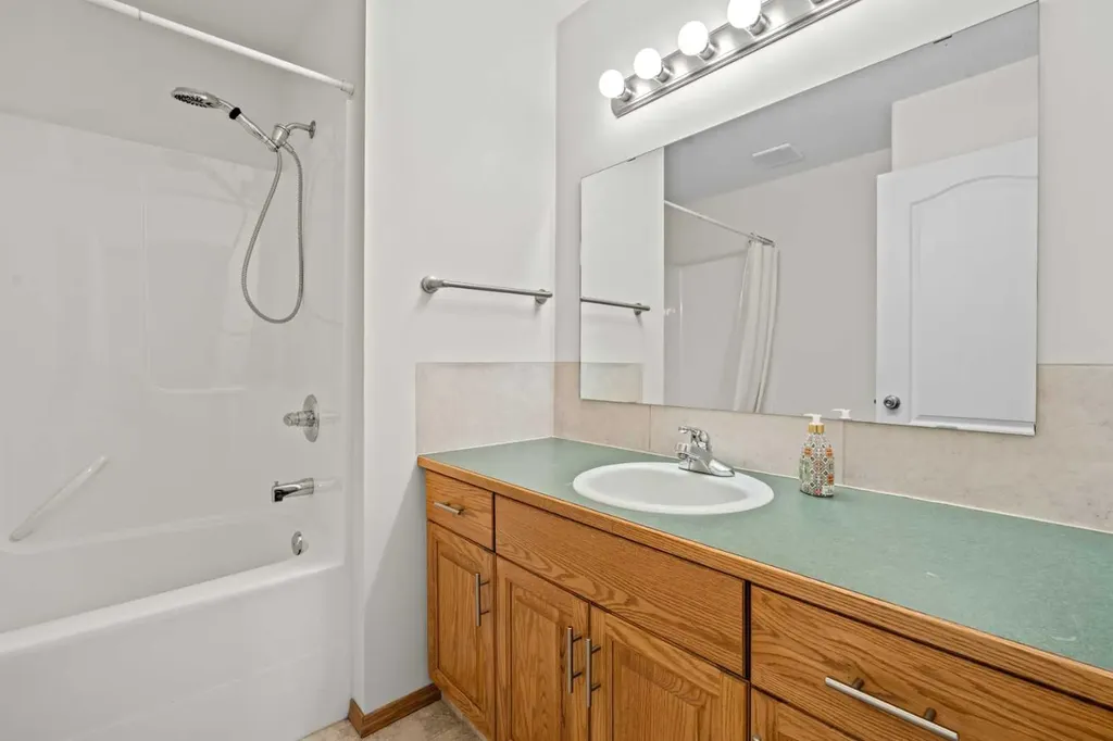 20 Westpoint Drive Didsbury AB T0M 0W0