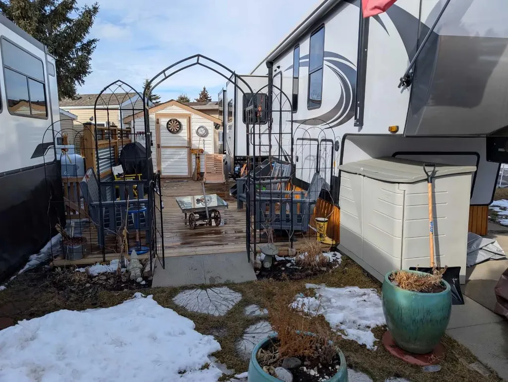 370165 79 Street E Rural Foothills County AB T0A0A0