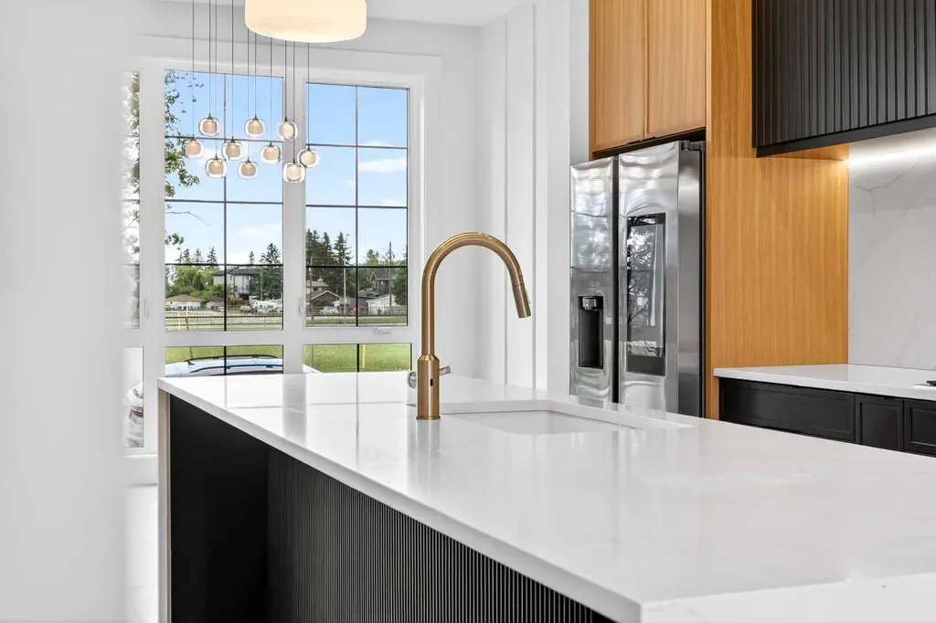 1119 Regal Crescent NE Calgary AB T2E 5H2