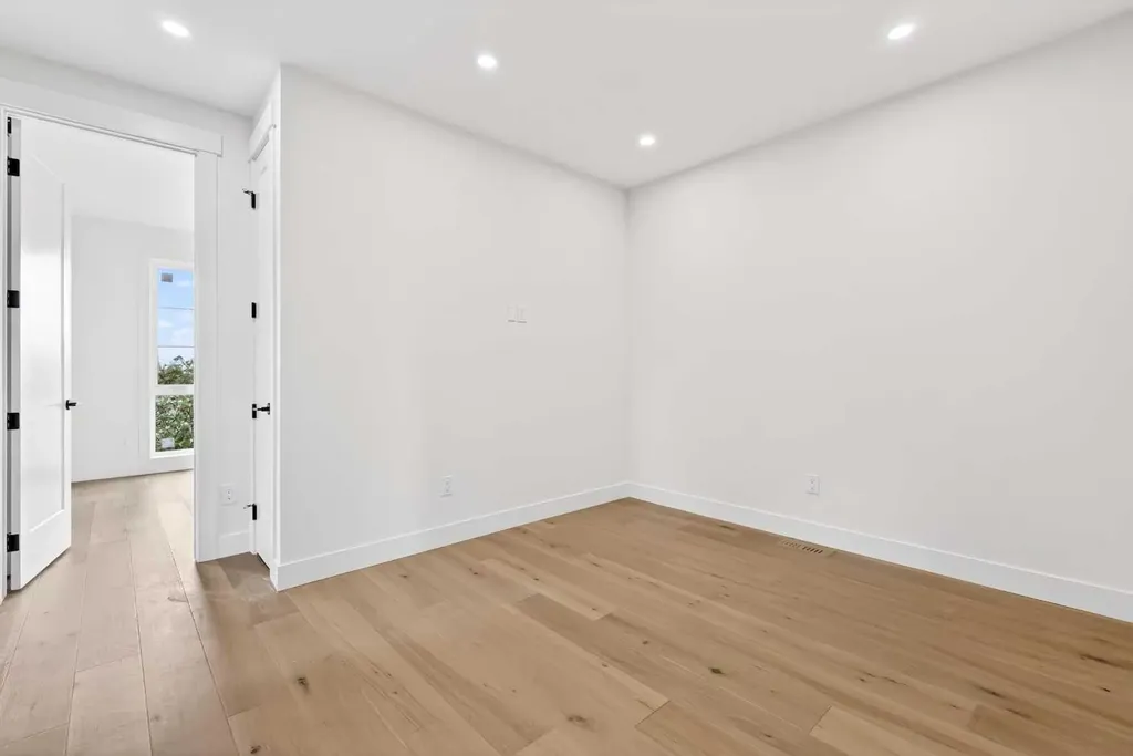 1119 Regal Crescent NE Calgary AB T2E 5H2