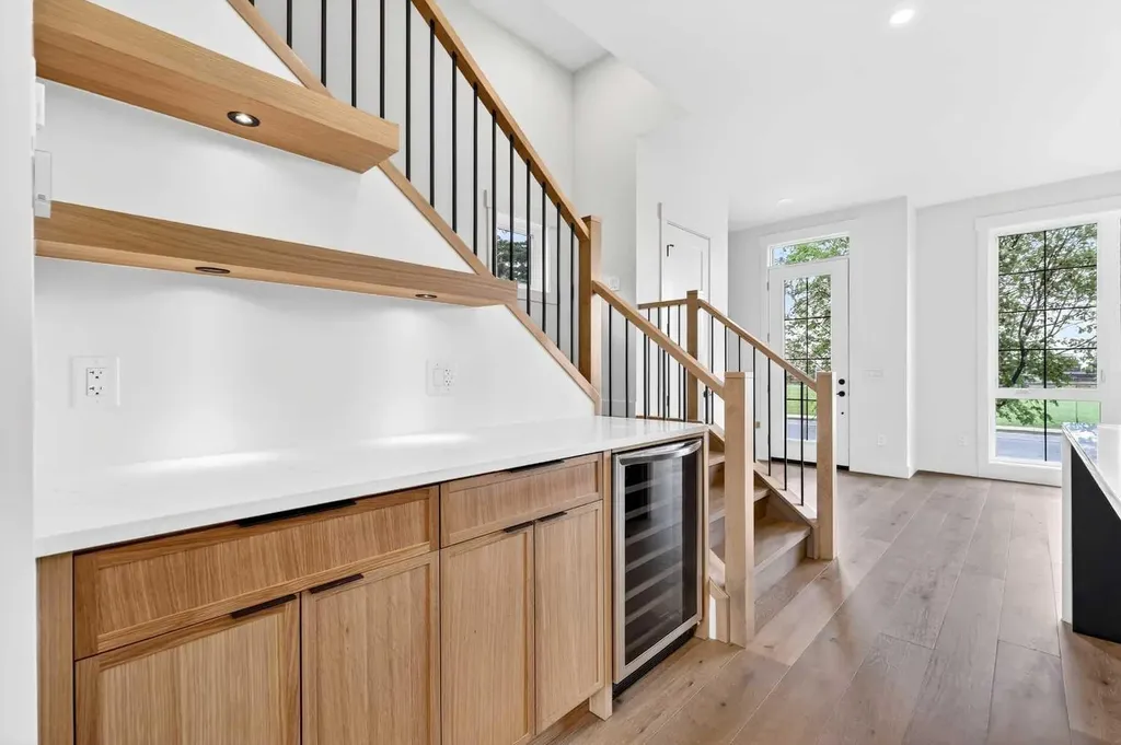 1119 Regal Crescent NE Calgary AB T2E 5H2