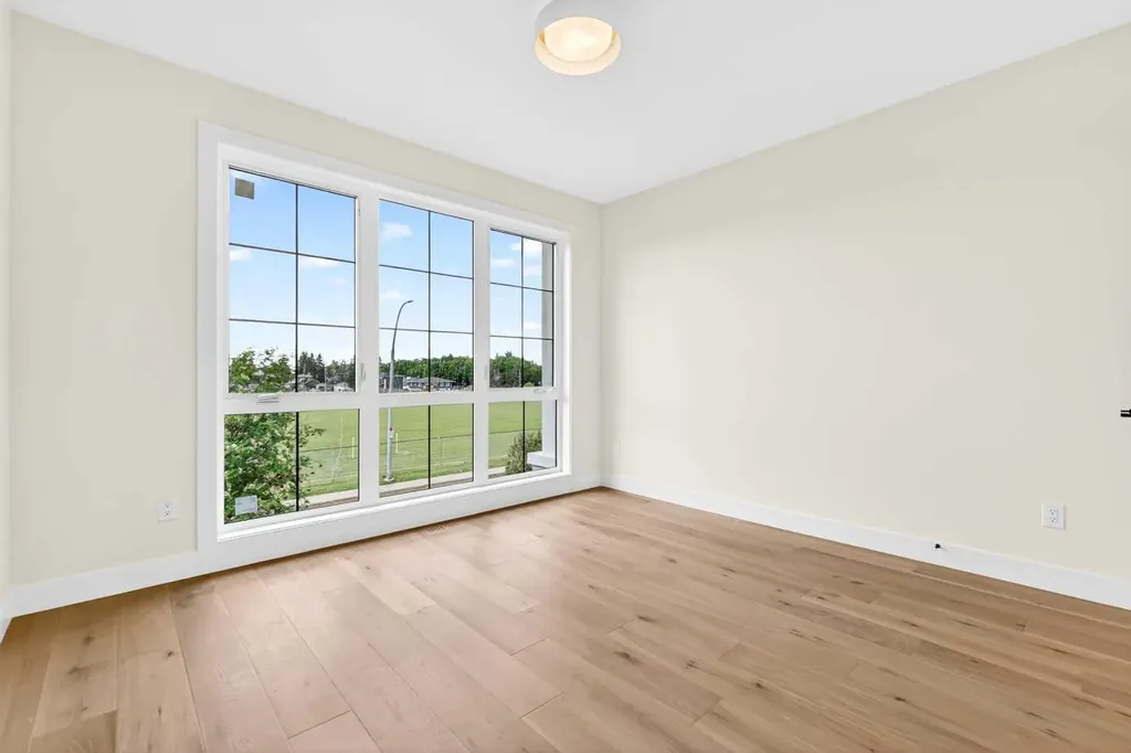 1119 Regal Crescent NE Calgary AB T2E 5H2