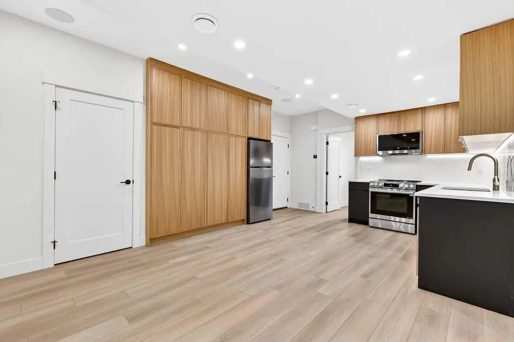 1119 Regal Crescent NE Calgary AB T2E 5H2