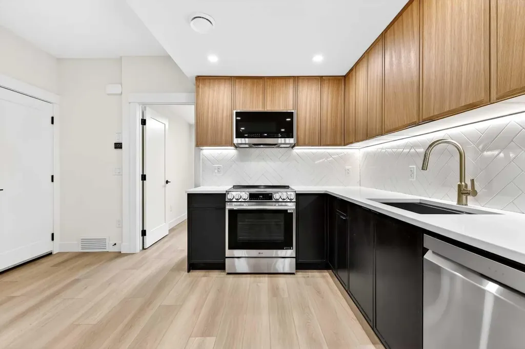 1119 Regal Crescent NE Calgary AB T2E 5H2