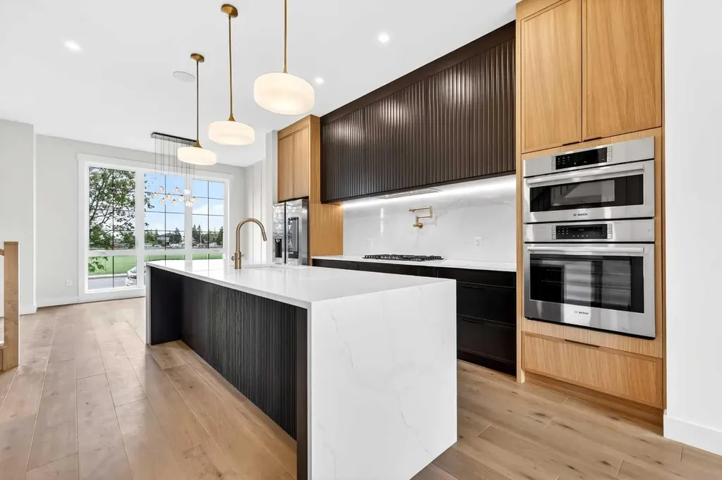 1119 Regal Crescent NE Calgary AB T2E 5H2
