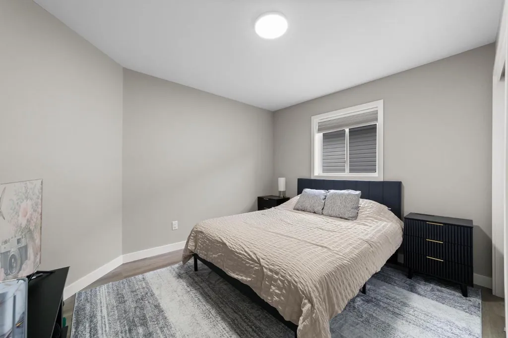 4428 74 Street Camrose AB T4V5C8