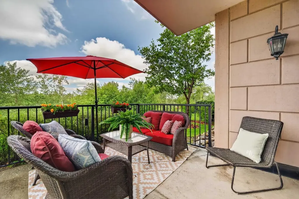211 Quarry Way SE Calgary AB T2C 5M6
