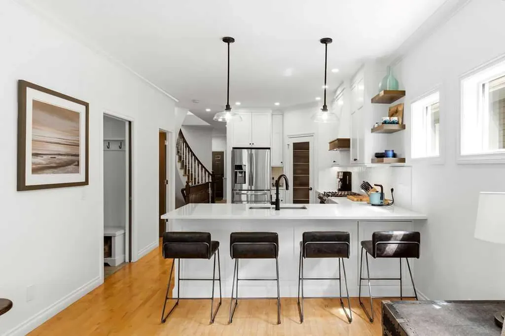 613 24 Avenue NW Calgary AB t2m 1x6