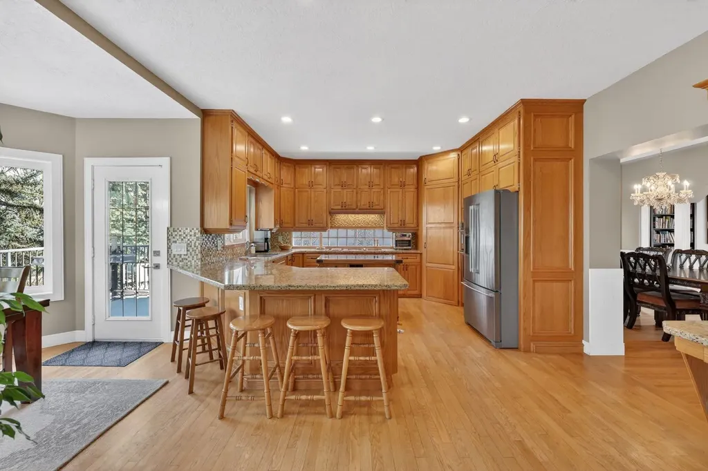 222 Diamond Drive SE Calgary AB T2J 7C8