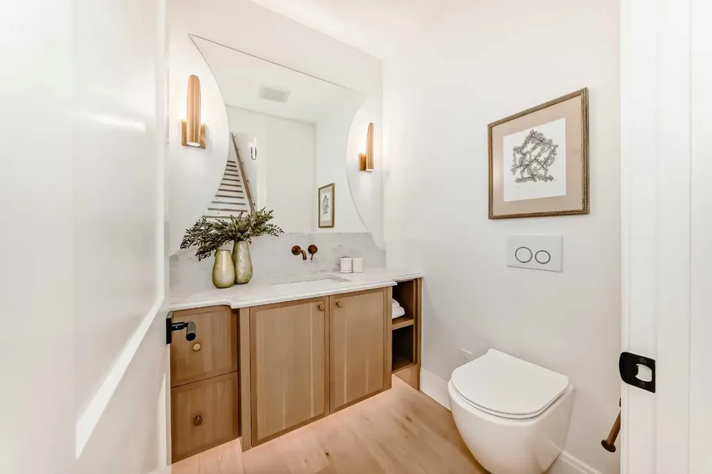 2034 52 Avenue SW Calgary AB T3E 1K1