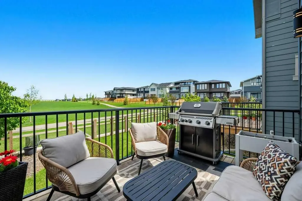 44 Elderberry Way Rural Rocky View County AB T3Z 0G3
