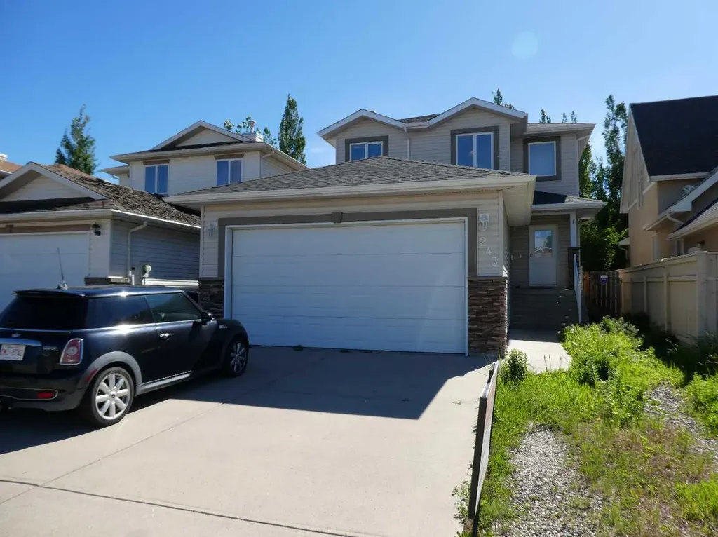 243 Fairmont Boulevard S Lethbridge AB t1k7w4