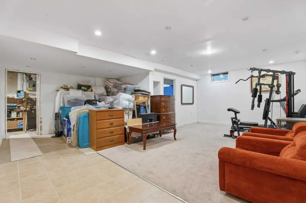 411 Wilderness Place SE Calgary AB T2J 2G4