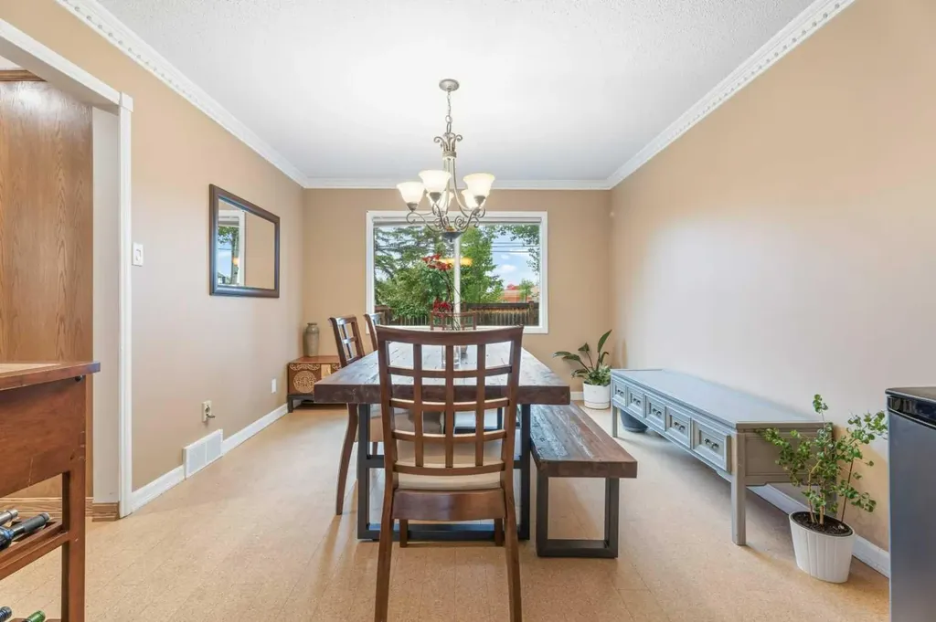 411 Wilderness Place SE Calgary AB T2J 2G4