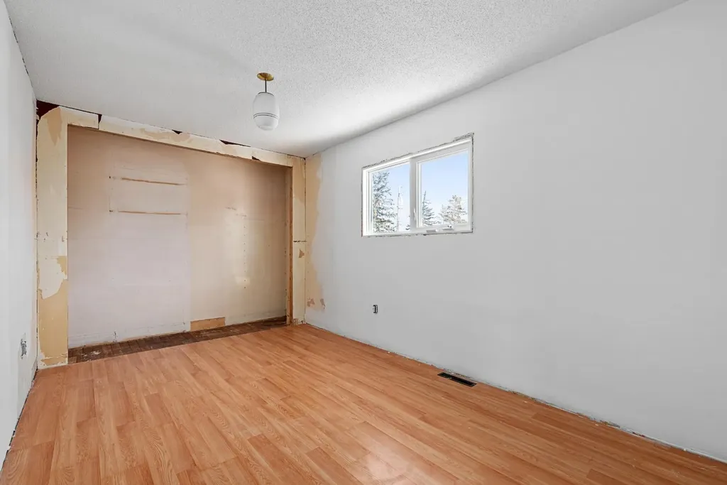 214 2nd Avenue W Maidstone SK S0M 1M0