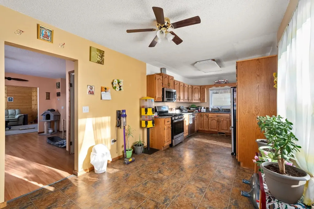 214 2nd Avenue W Maidstone SK S0M 1M0