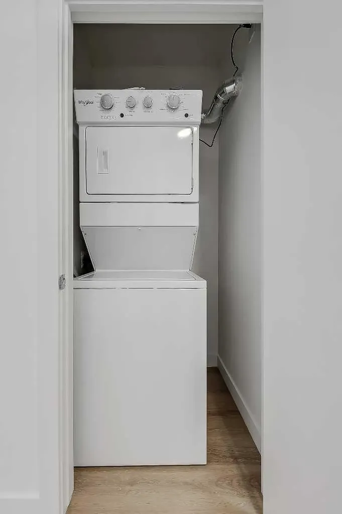 3550 45 Street SW Calgary AB T3E 3V2
