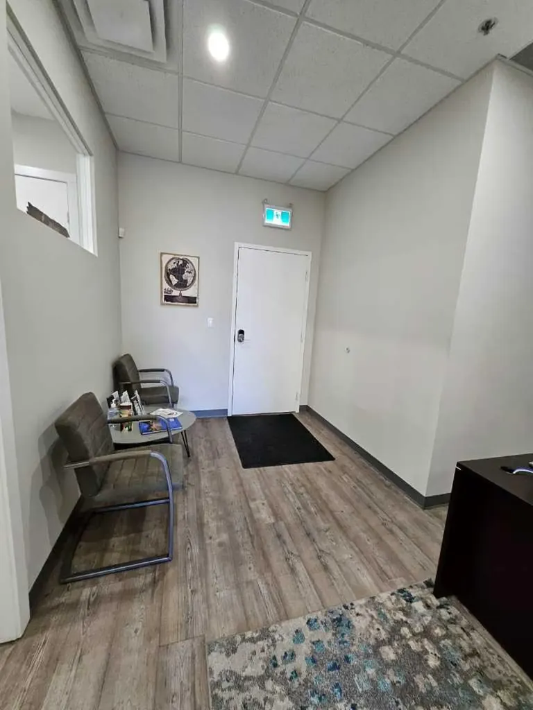 12 Royal Vista Way NW Calgary AB T3R 0N2