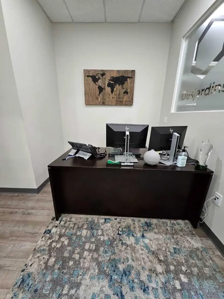 12 Royal Vista Way NW Calgary AB T3R 0N2
