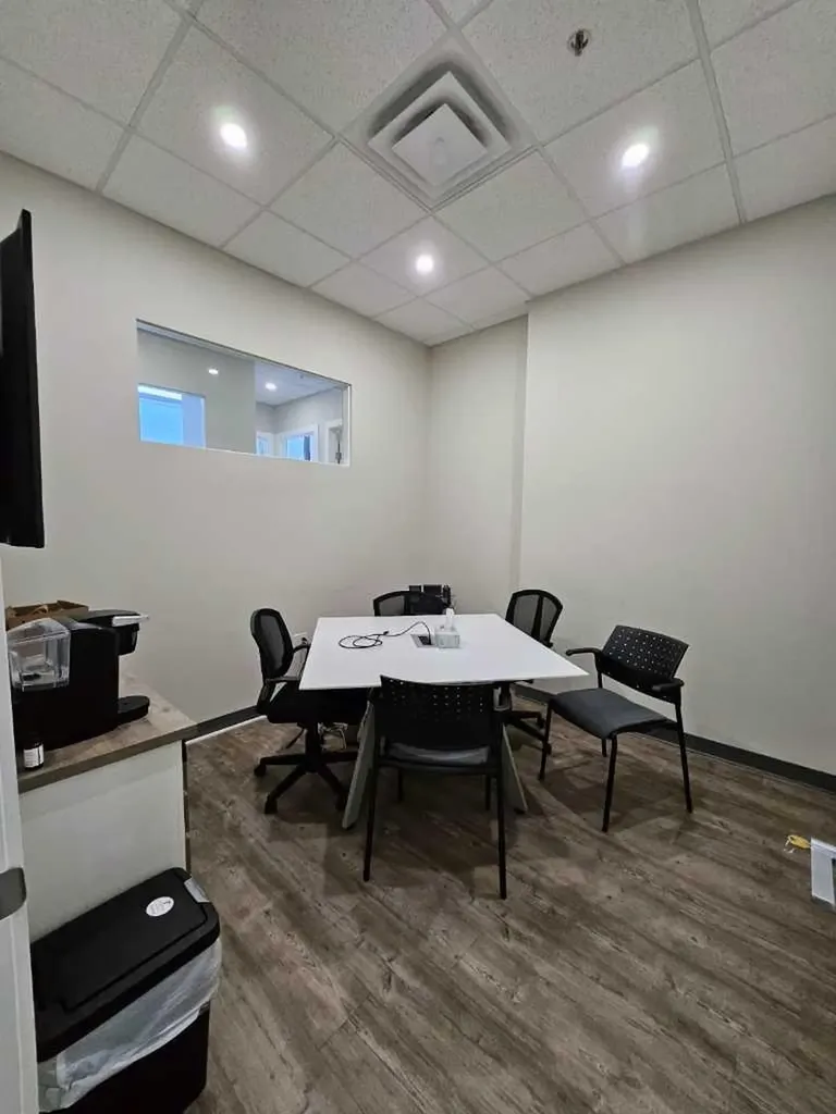 12 Royal Vista Way NW Calgary AB T3R 0N2