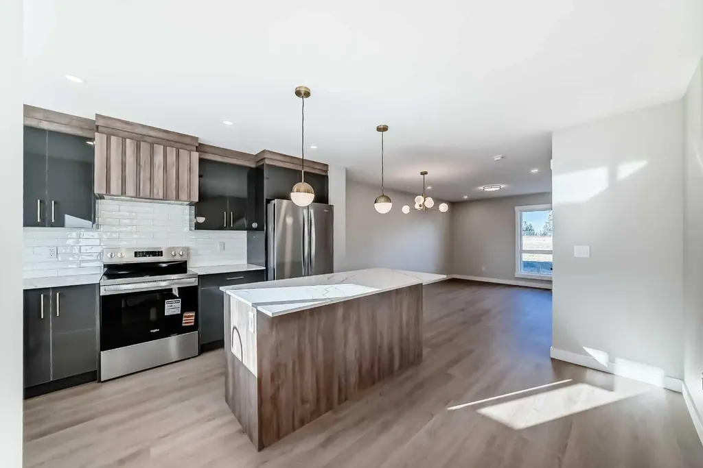 903 Clover Road Carstairs AB T0M0N0