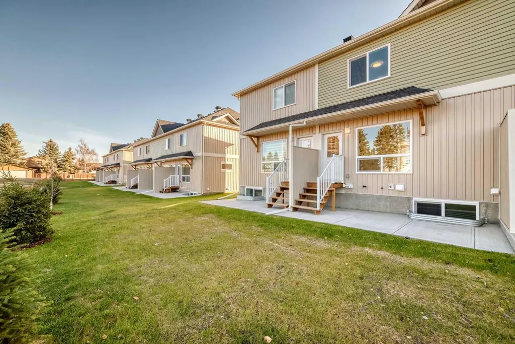 903 Clover Road Carstairs AB T0M0N0