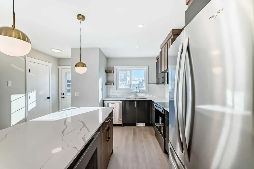 903 Clover Road Carstairs AB T0M0N0