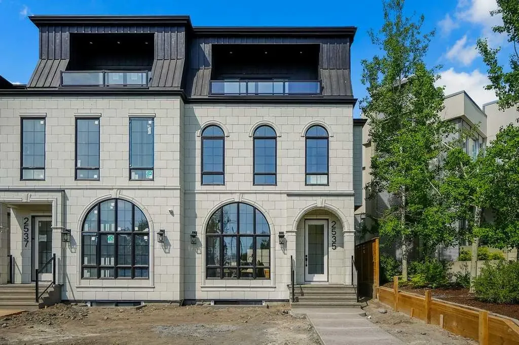 2535 19 Street SW Calgary AB T2T 4X4