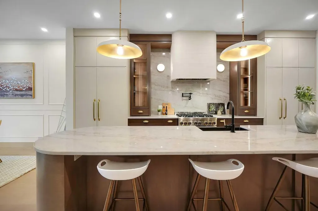 2535 19 Street SW Calgary AB T2T 4X4