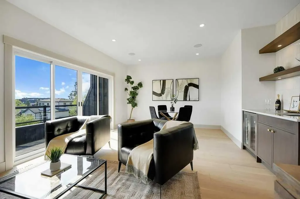 2535 19 Street SW Calgary AB T2T 4X4