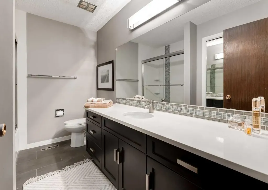 63 Brookpark Crescent SW Calgary AB T2W 2W6