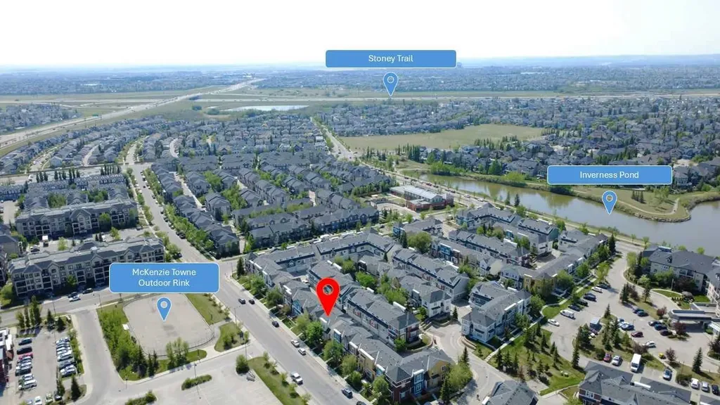 203 Mckenzie Towne Gate SE Calgary AB T2Z 4G2
