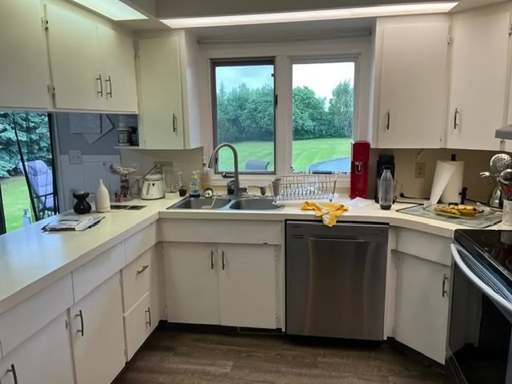 859 2nd Avenue W Cardston AB T0K 0K0