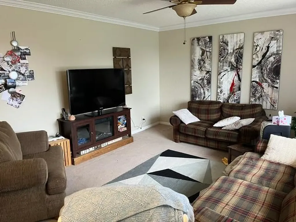 859 2nd Avenue W Cardston AB T0K 0K0