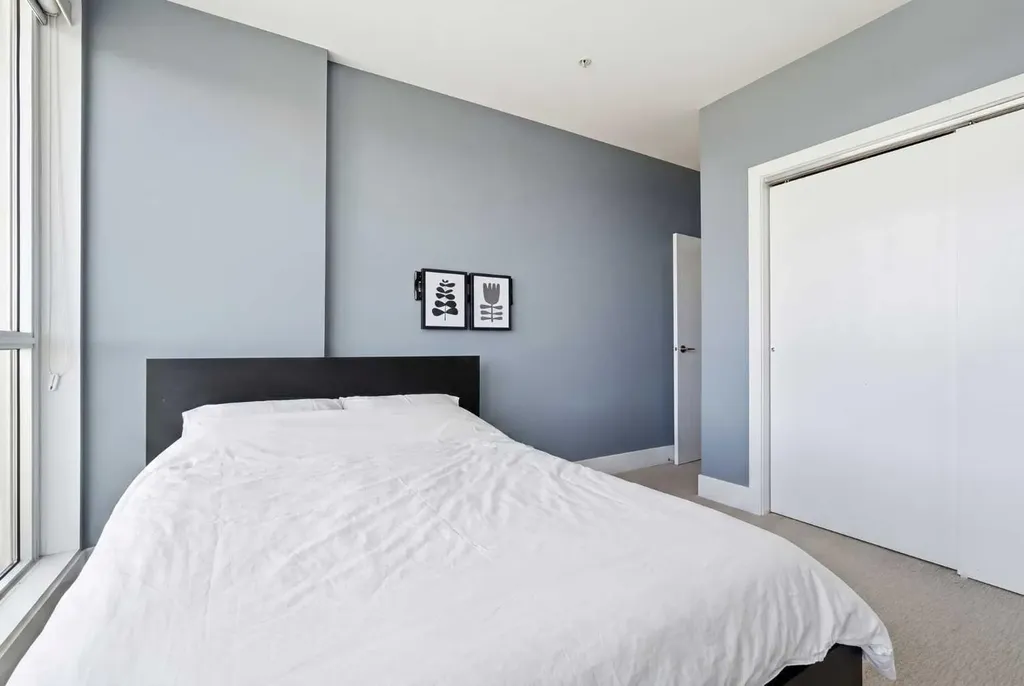 2505 17 Avenue SW Calgary AB T3E7V3