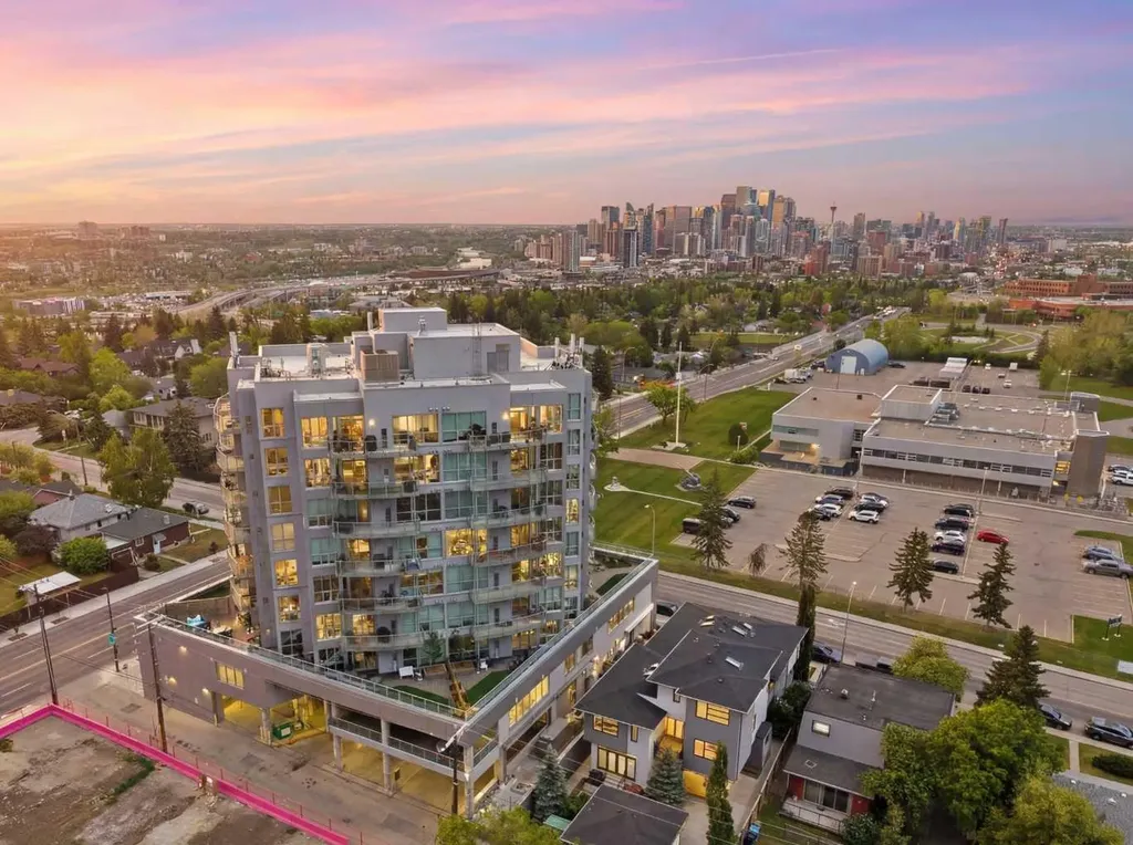 2505 17 Avenue SW Calgary AB T3E7V3