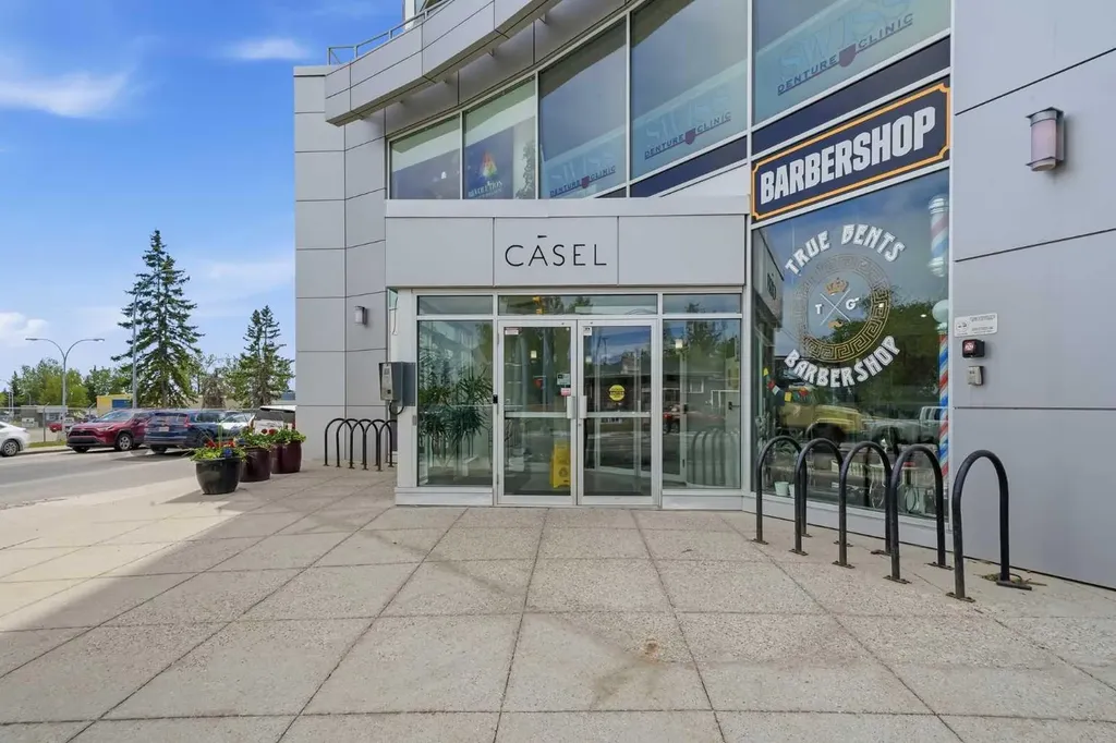 2505 17 Avenue SW Calgary AB T3E7V3