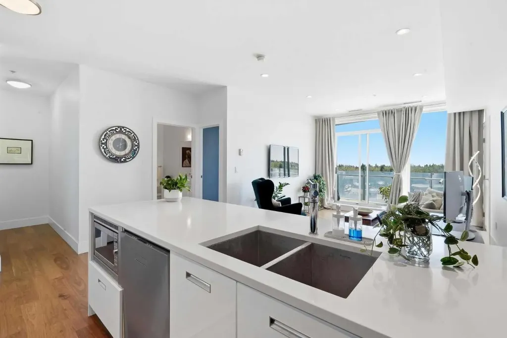 2505 17 Avenue SW Calgary AB T3E7V3