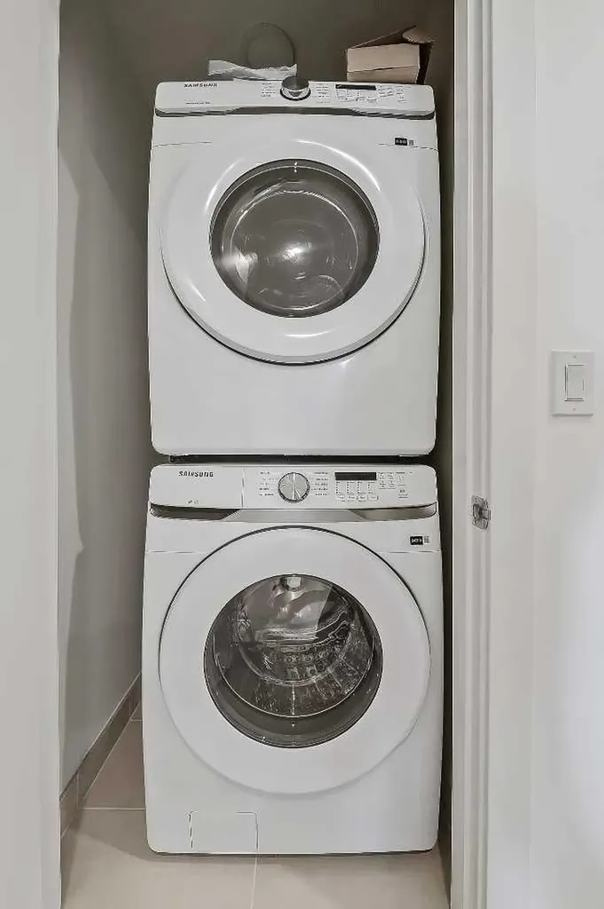 3550 45 Street SW Calgary AB T3E 3V2