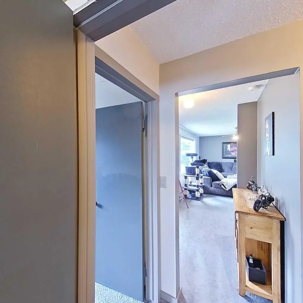 32 Beaver Drive Whitecourt AB T7S1G4