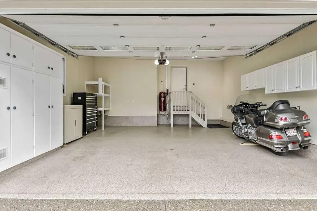 41 Cranston Drive SE Calgary AB T3M 1A2
